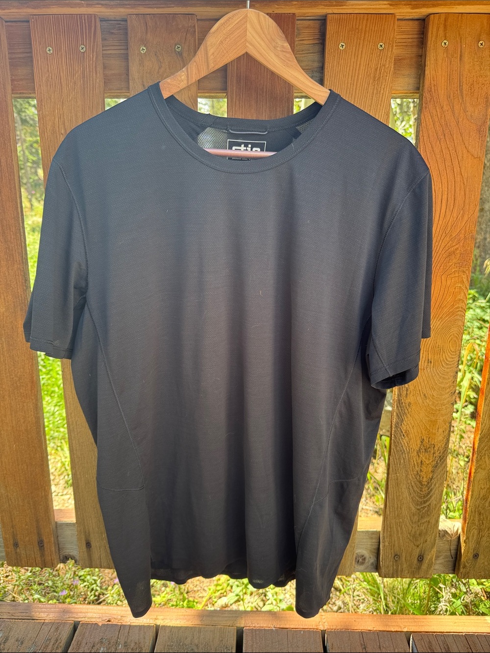 Stio Men’s Lucent Tee Short Sleeve Avtive Workout Tee XL